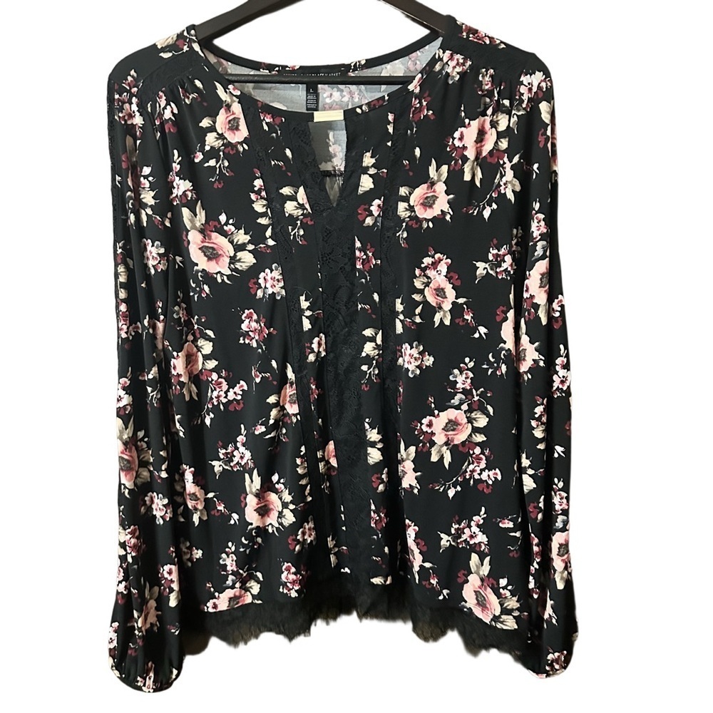 White House Black Market Floral Long Sleeved Blouse Lace Trim Black & Pink Sz L